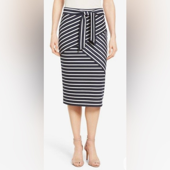 Halogen Black and White Wrap Pencil Skirt Knee-Length - Picture 1 of 10